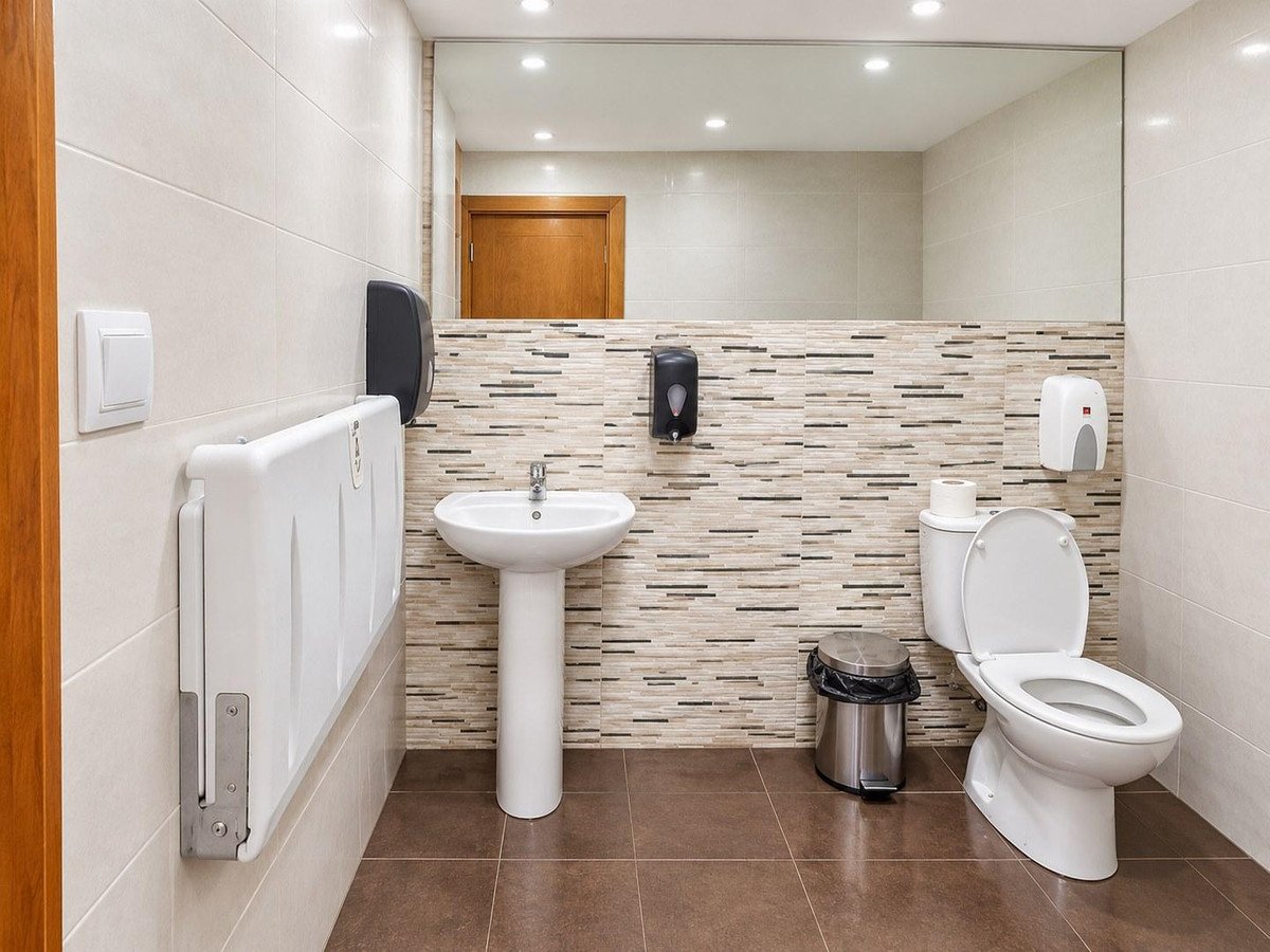 10 Bed Commercial in La Murada