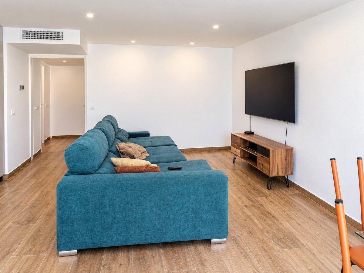 10 Bed Commercial in La Murada