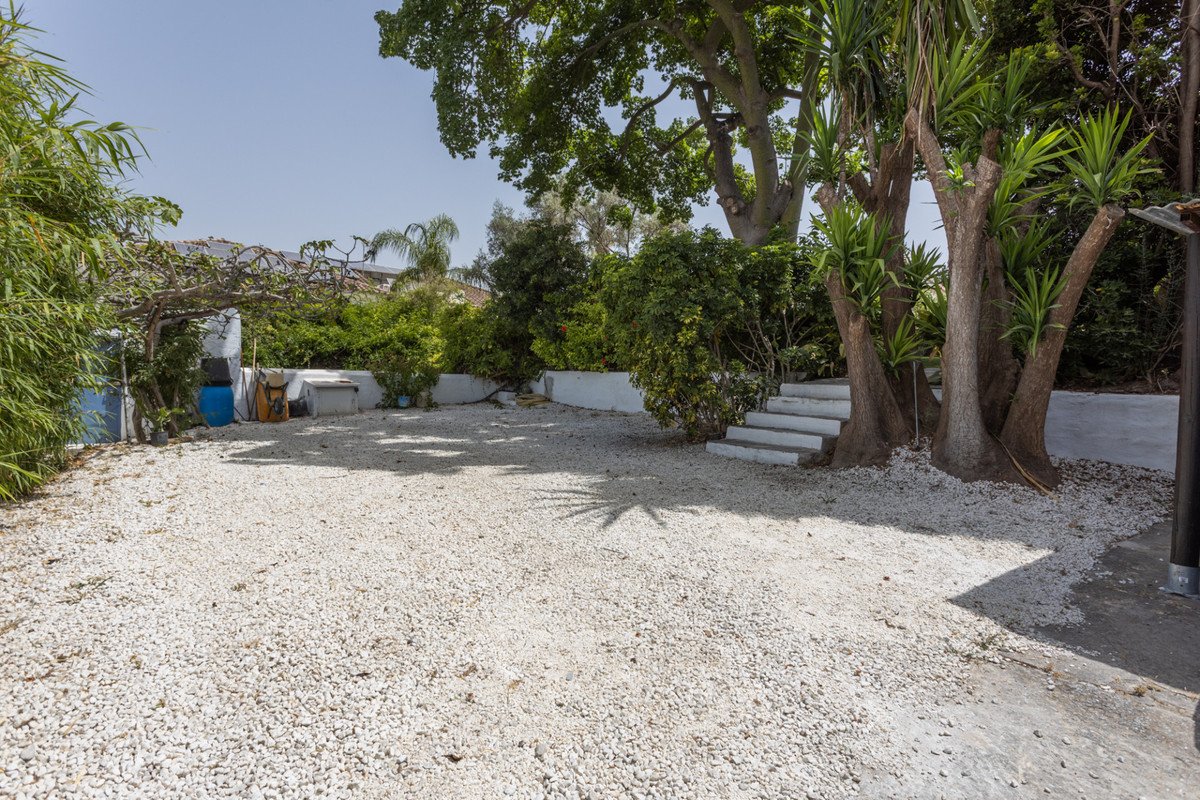 3 Bed Detached Villa in San Pedro de Alcántara