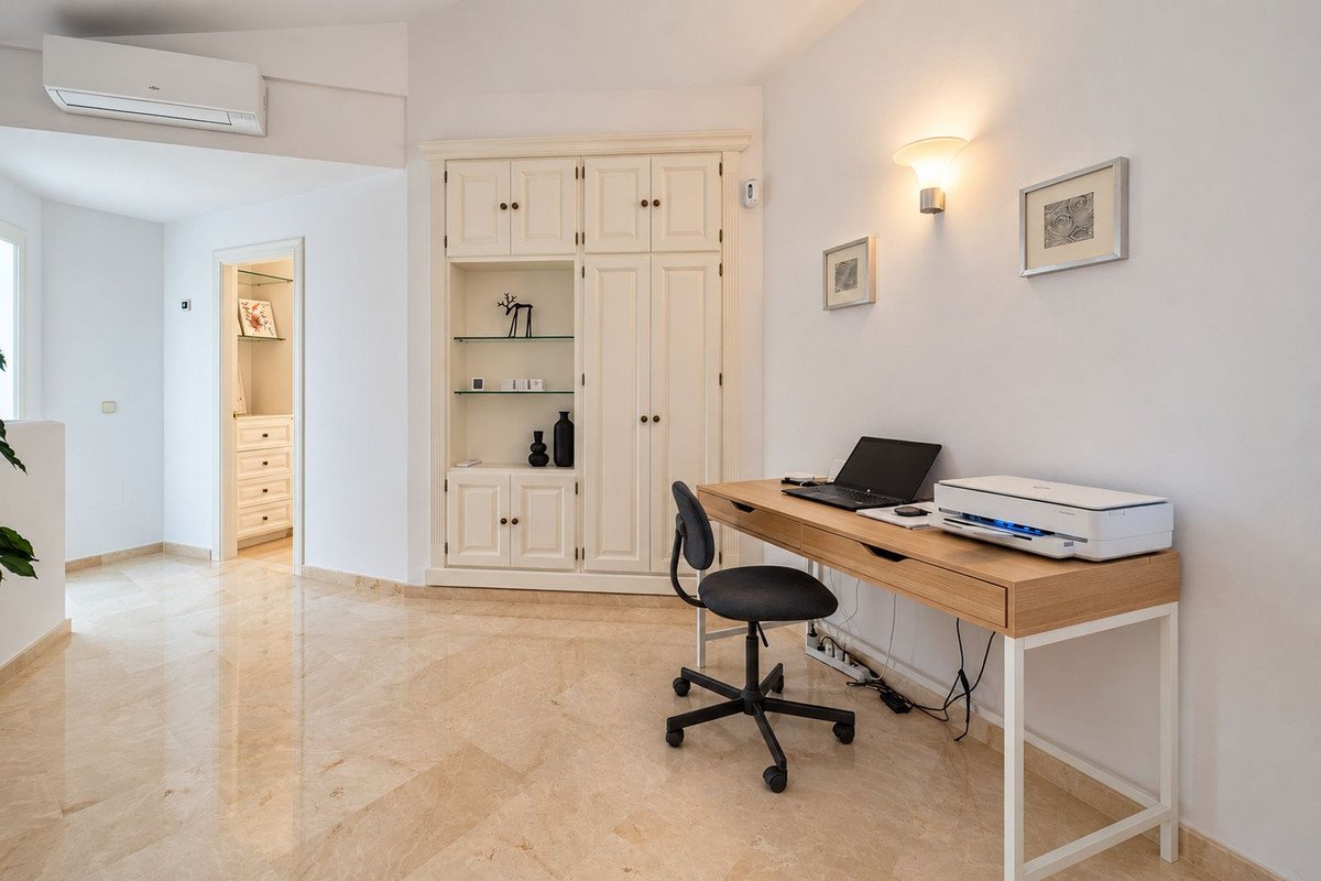 3 Bed Penthouse Duplex in Elviria