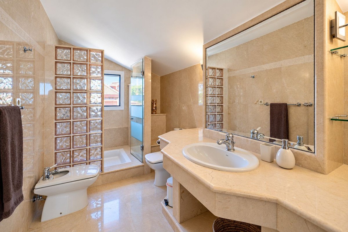 3 Bed Penthouse Duplex in Elviria