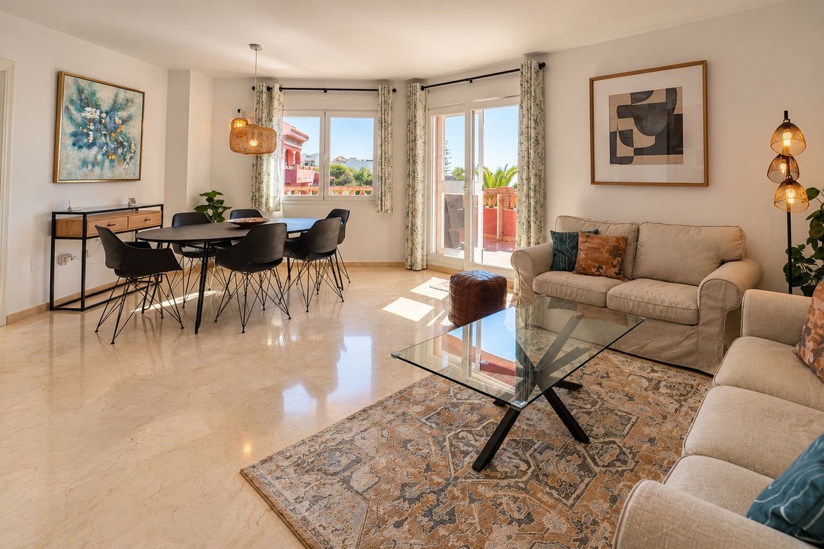 3 Bed Penthouse Duplex in Elviria