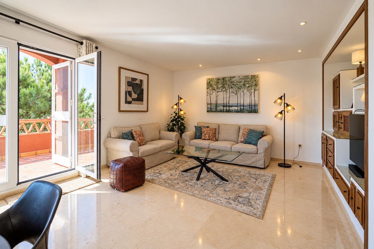 3 Bed Penthouse Duplex in Elviria