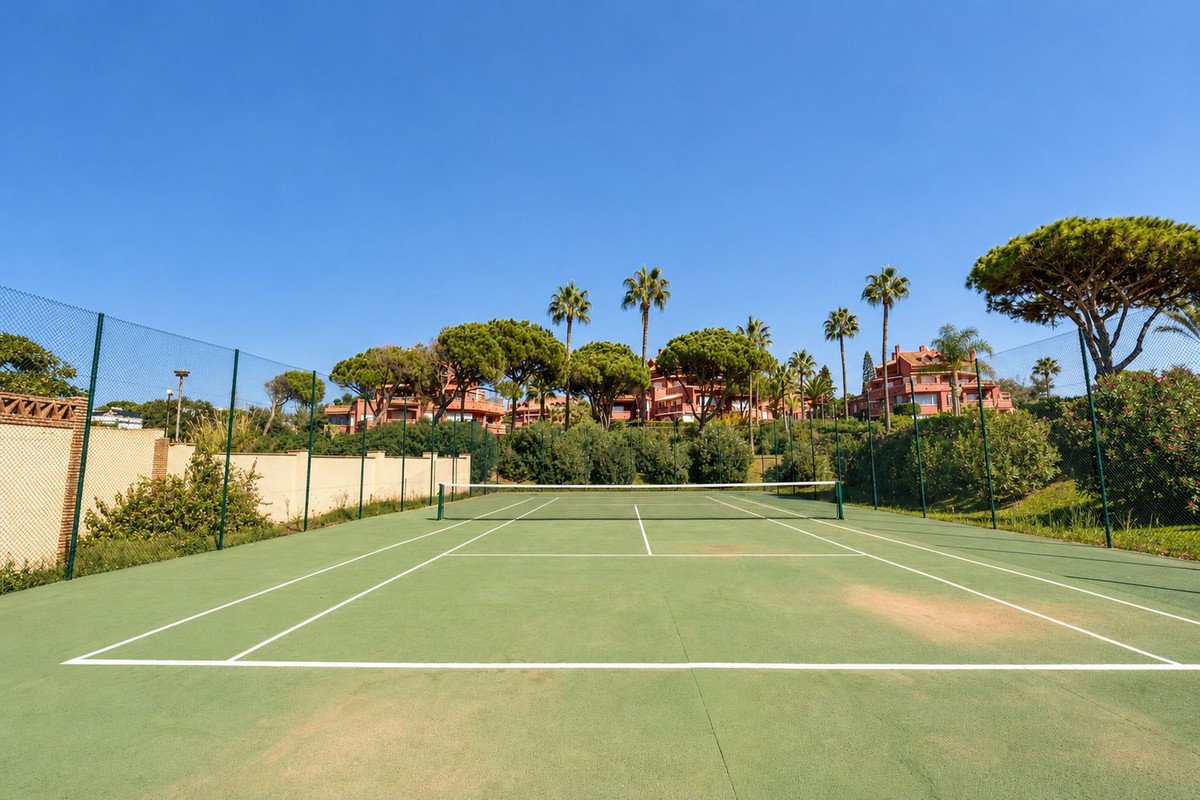3 Bed Penthouse Duplex in Elviria