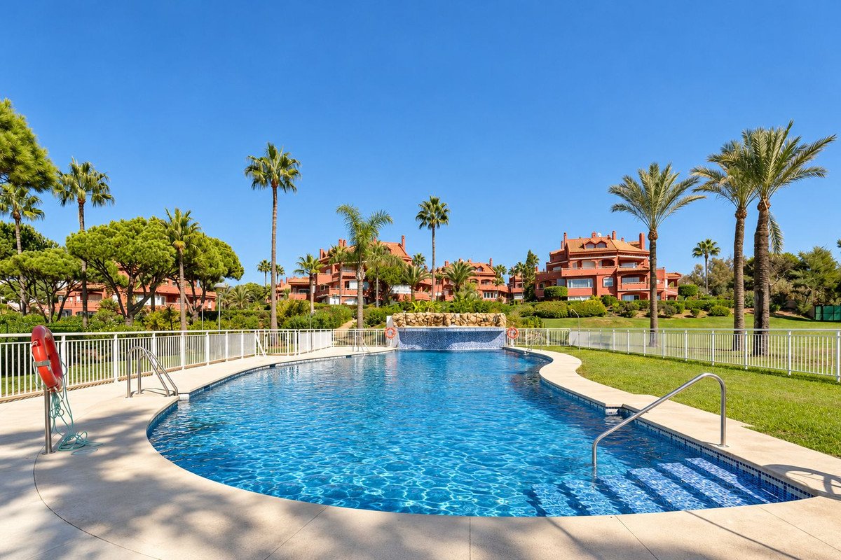 3 Bed Penthouse Duplex in Elviria