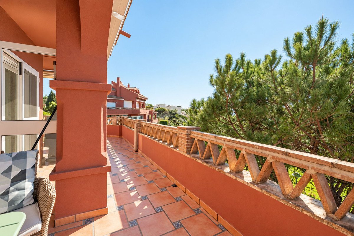 3 Bed Penthouse Duplex in Elviria