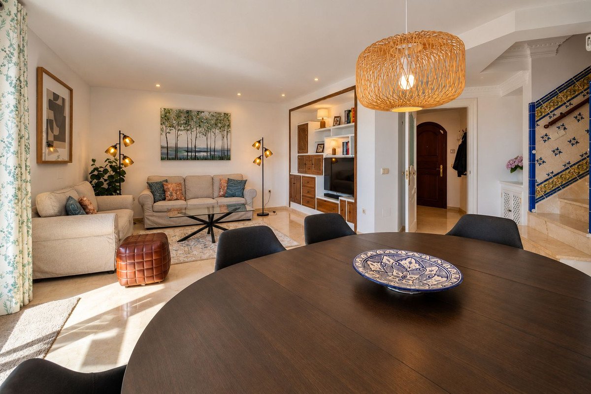 3 Bed Penthouse Duplex in Elviria