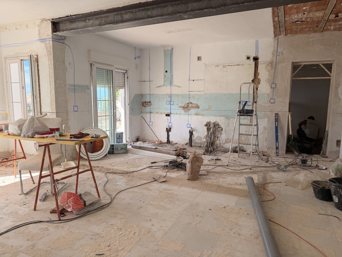 4 Bed Detached Villa in El Faro