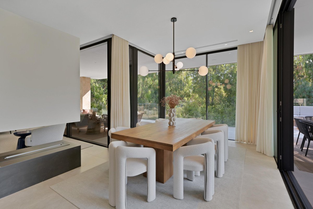 6 Bed Detached Villa in Marbella