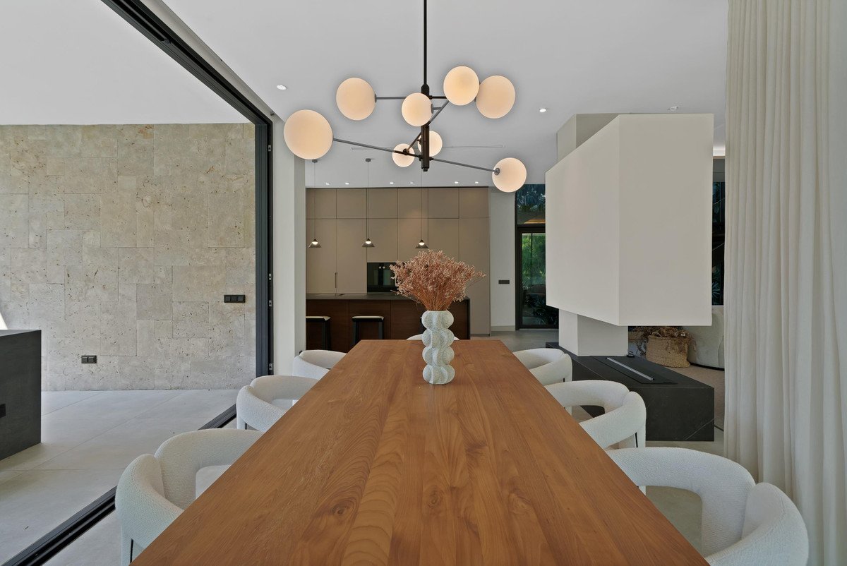 6 Bed Detached Villa in Marbella