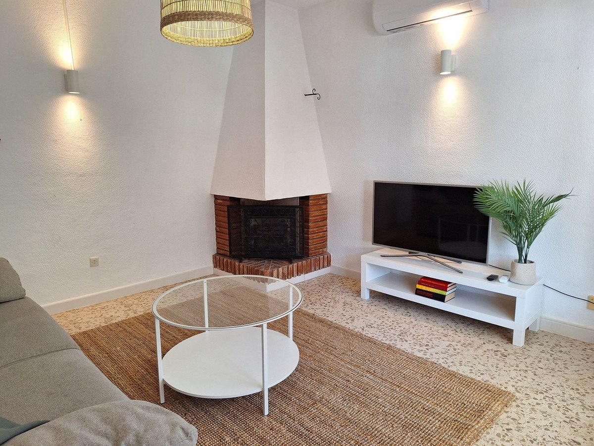 1 Bed Townhouse in Los Pacos