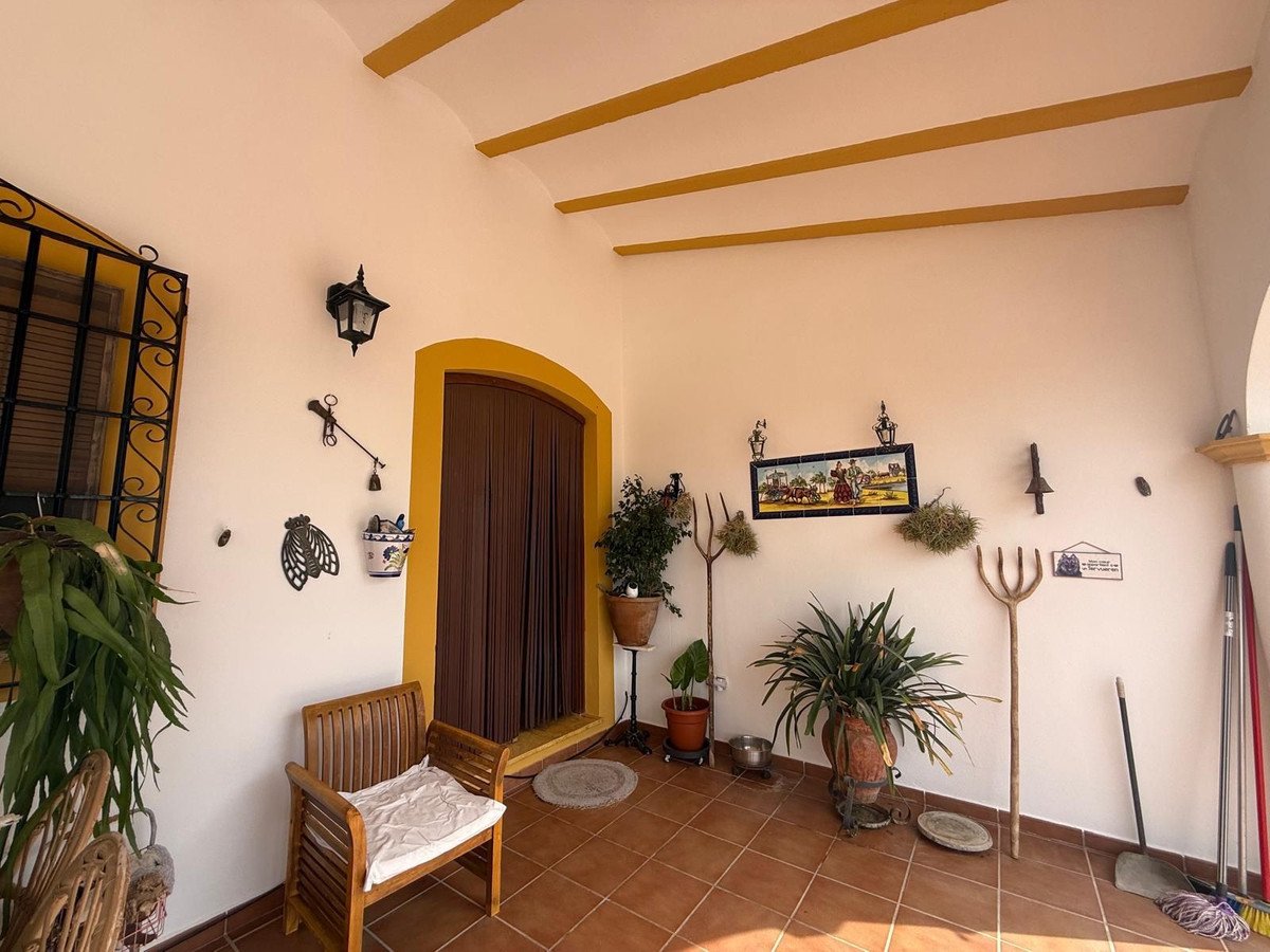7 Bed Finca - Cortijo in Albox