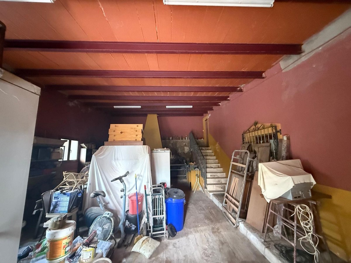 7 Bed Finca - Cortijo in Albox