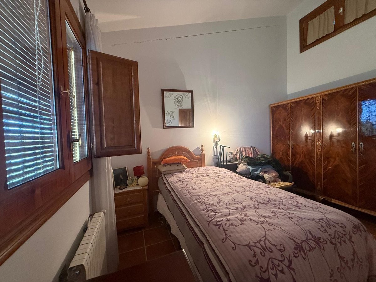 7 Bed Finca - Cortijo in Albox