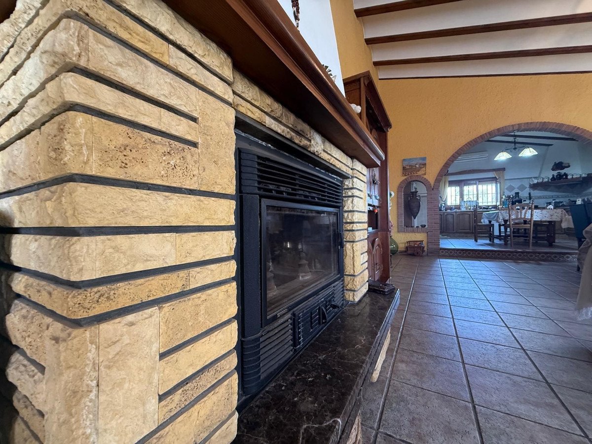 7 Bed Finca - Cortijo in Albox