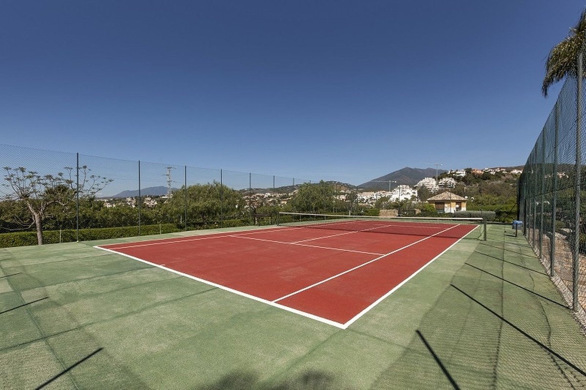 3 Bed Townhouse in Nueva Andalucía