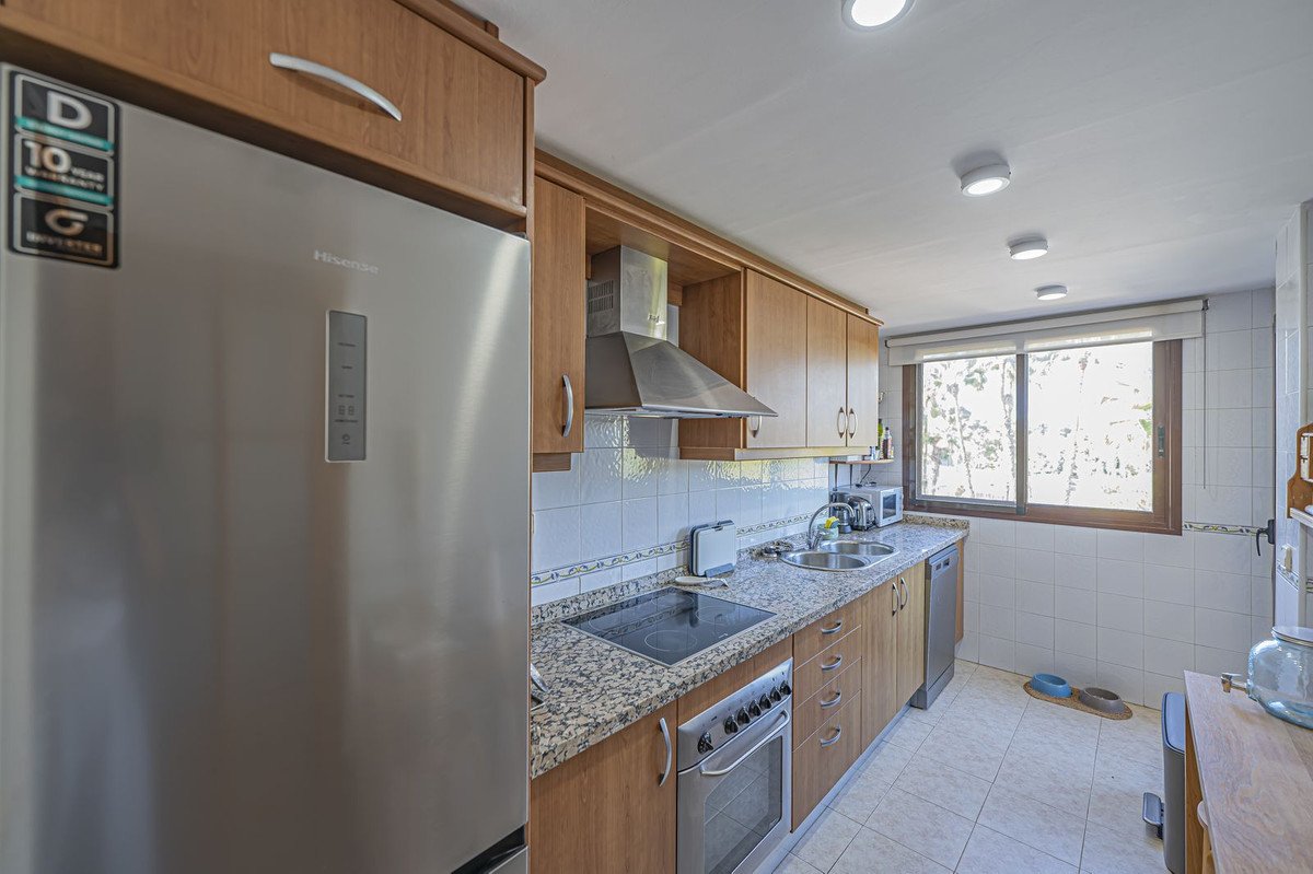 2 Bed Middle Floor Apartment in Costalita