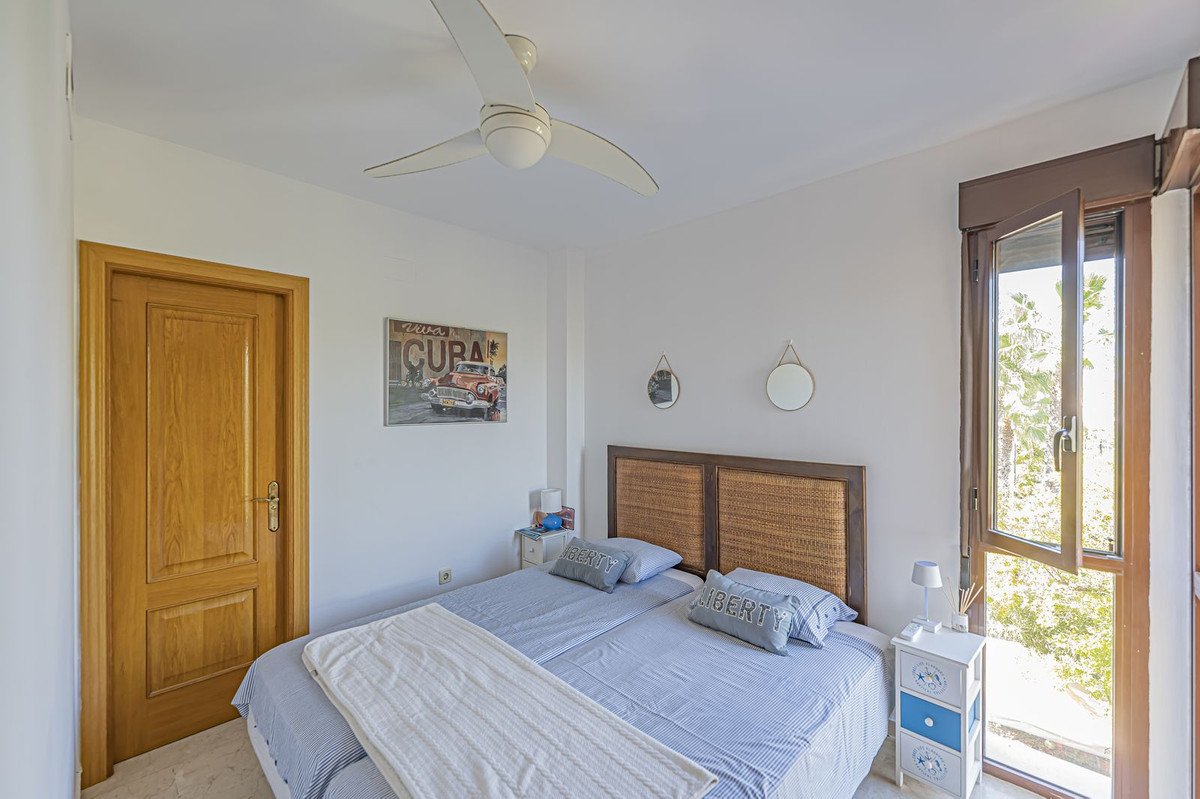 2 Bed Middle Floor Apartment in Costalita