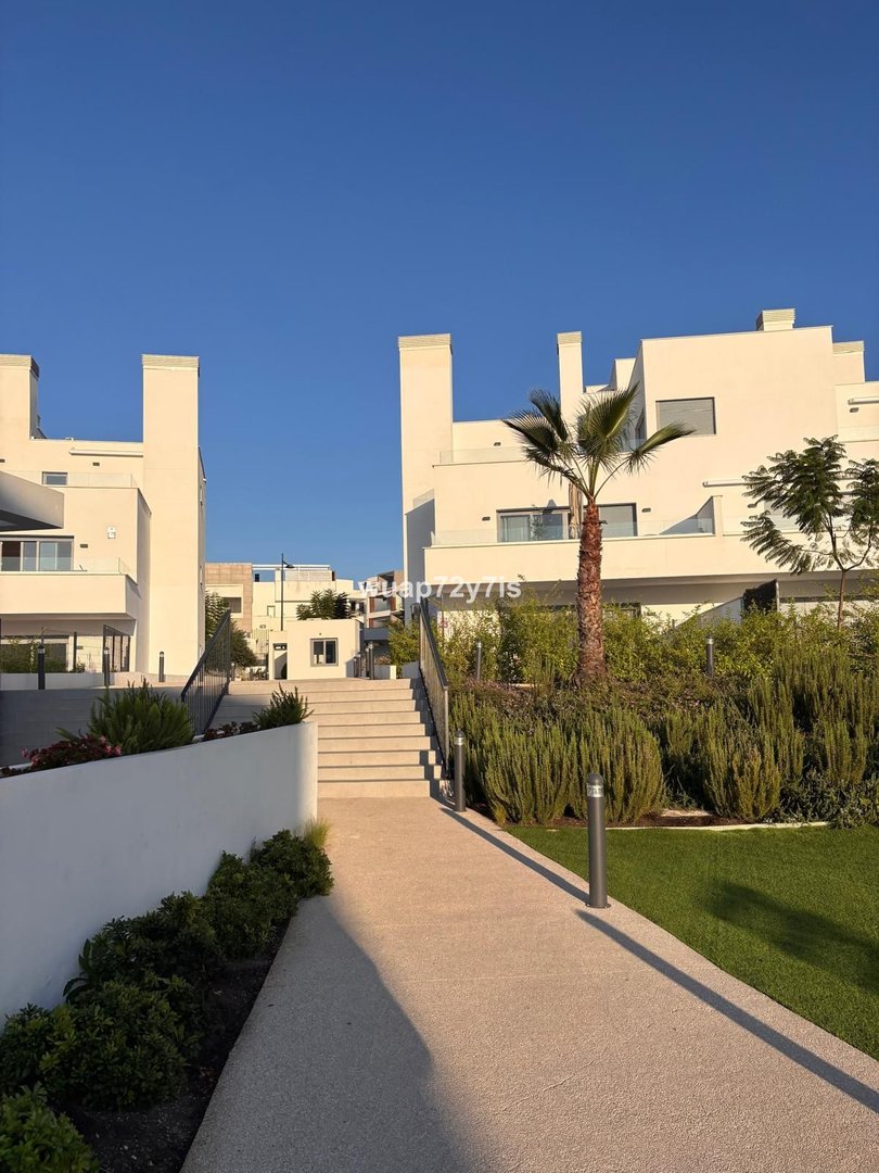 3 Bed Penthouse in Cancelada