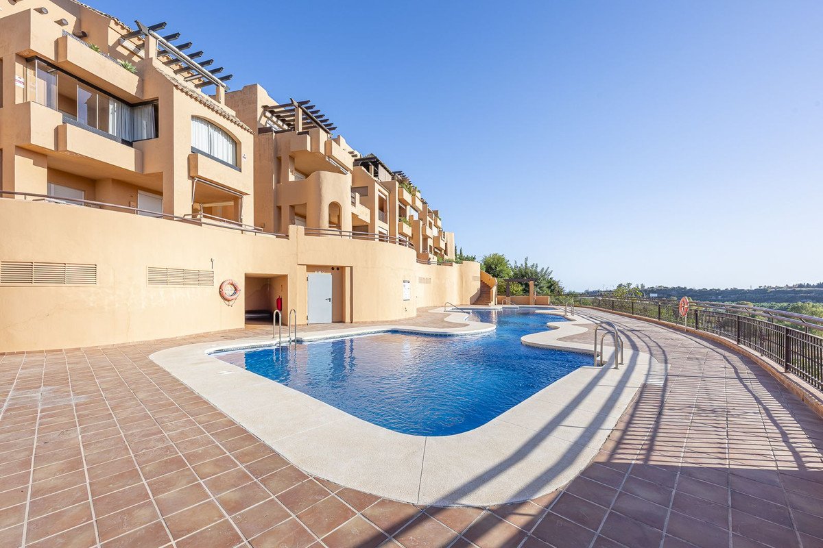2 Bed Ground Floor Apartment in Cancelada