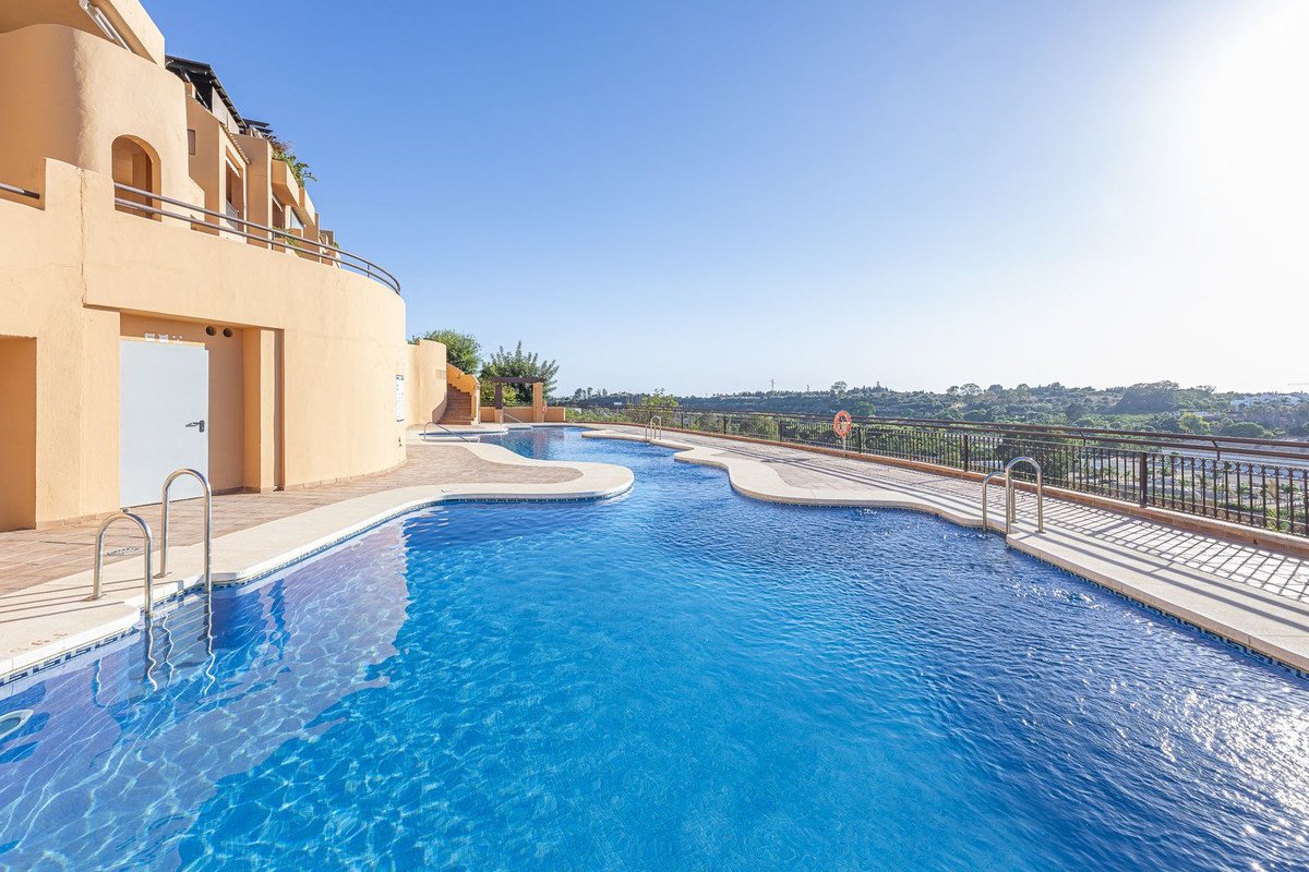 2 Bed Ground Floor Apartment in Cancelada