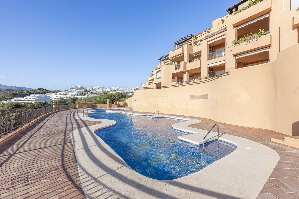 2 Bed Ground Floor Apartment in Cancelada