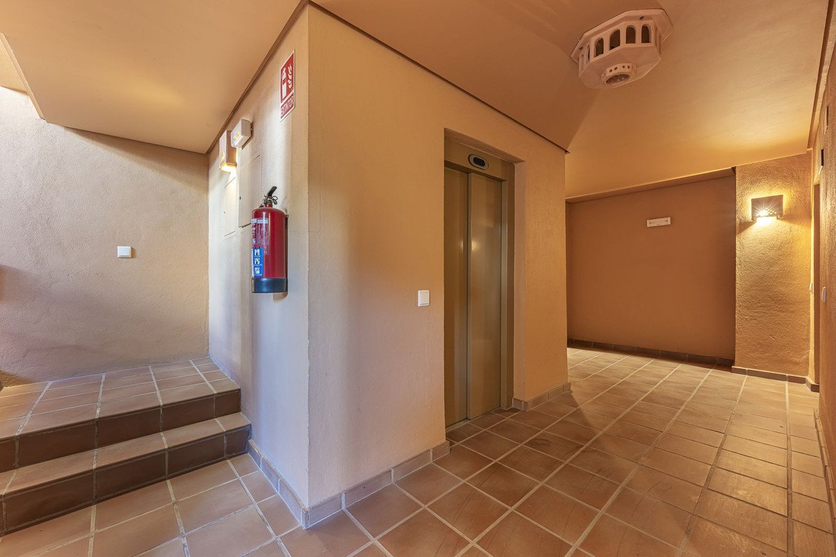2 Bed Ground Floor Apartment in Cancelada
