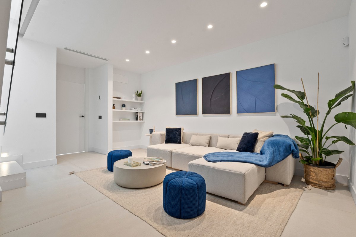 3 Bed New Development in El Paraiso