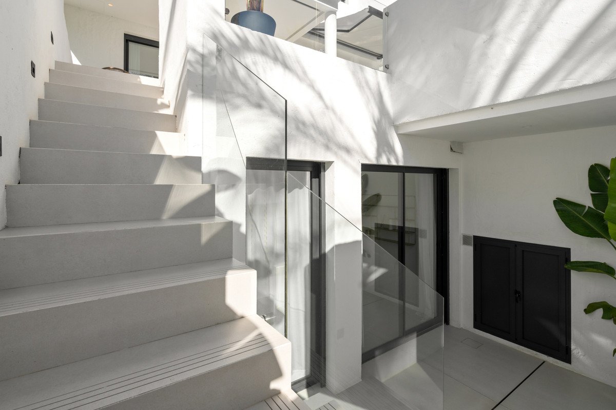 3 Bed New Development in El Paraiso