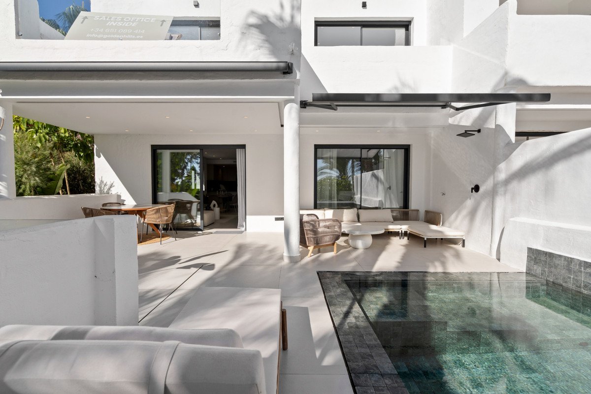3 Bed New Development in El Paraiso