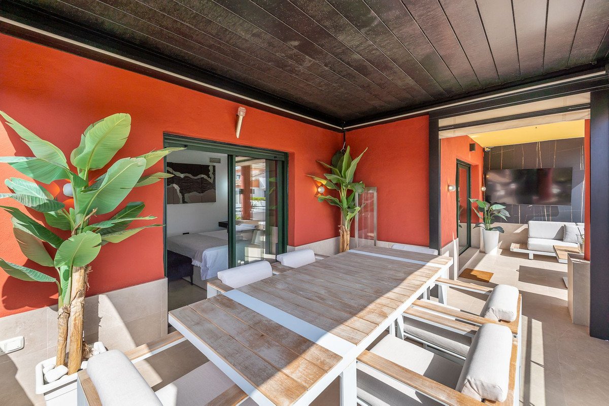 4 Bed Penthouse Duplex in Cancelada