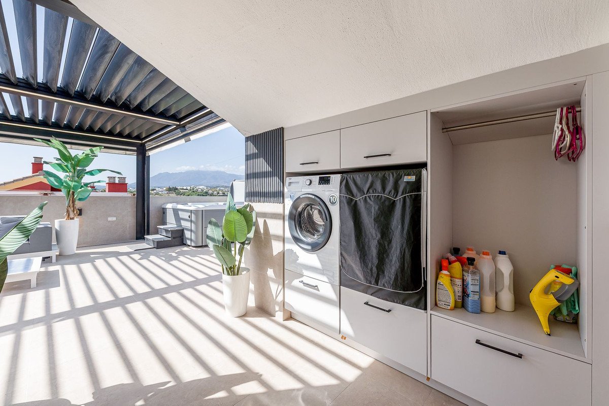 4 Bed Penthouse Duplex in Cancelada