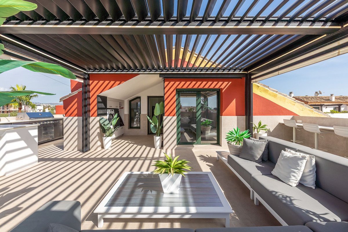 4 Bed Penthouse Duplex in Cancelada