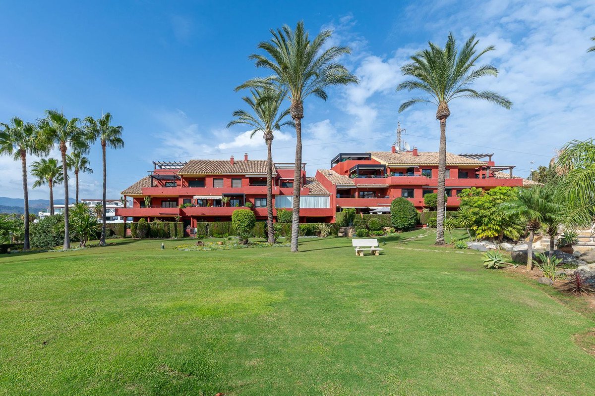 4 Bed Penthouse Duplex in Cancelada