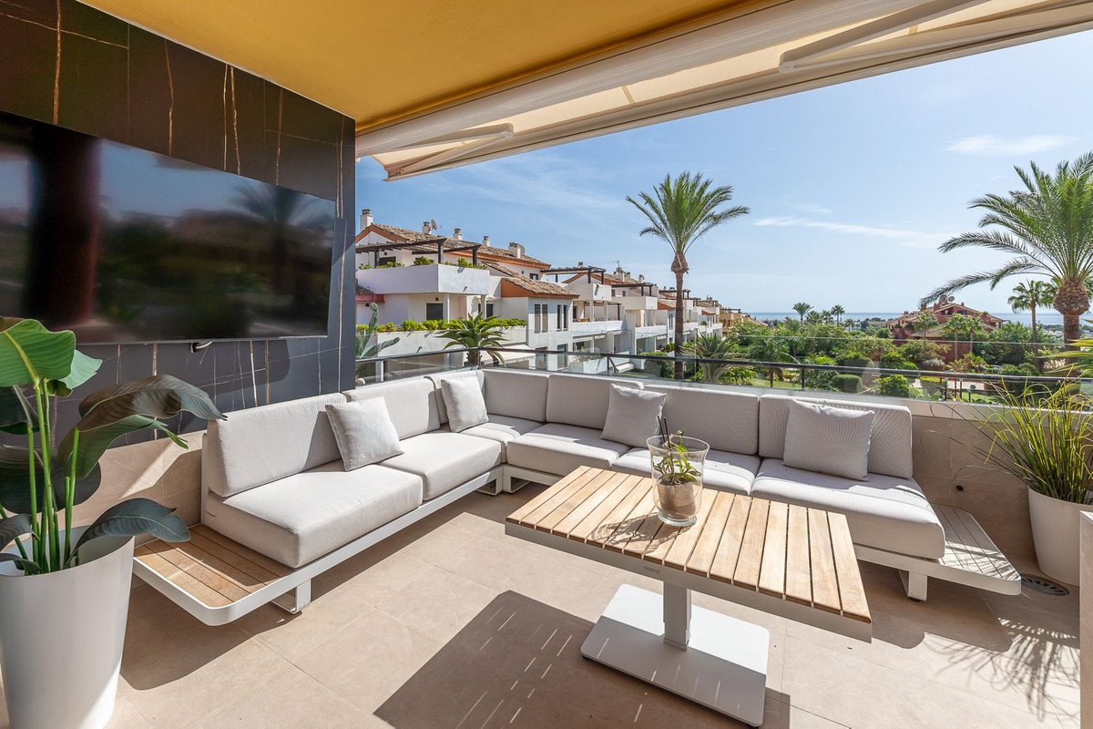 4 Bed Penthouse Duplex in Cancelada