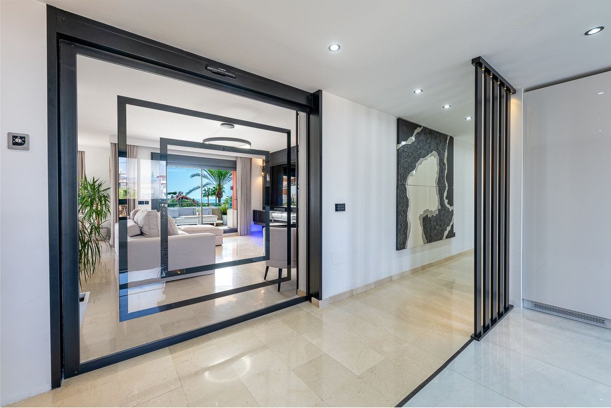 4 Bed Penthouse Duplex in Cancelada