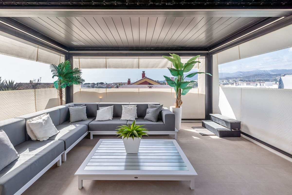 4 Bed Penthouse Duplex in Cancelada