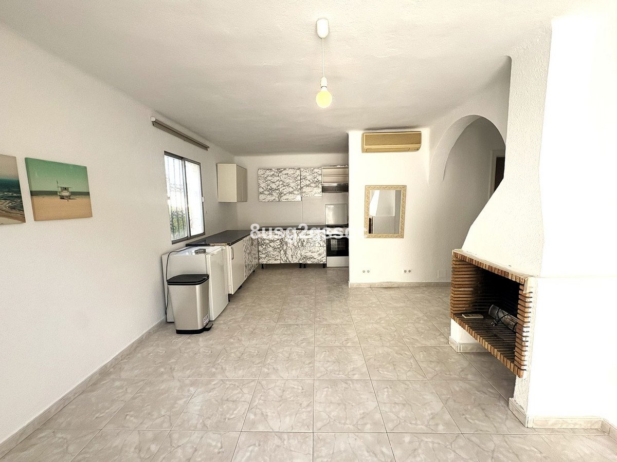 2 Bed Semi-Detached House in Atalaya