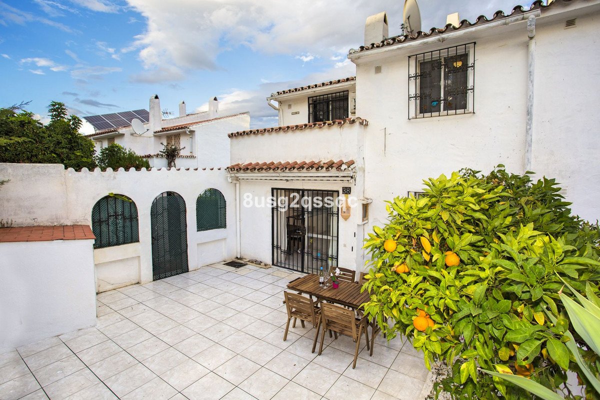 2 Bed Semi-Detached House in Atalaya