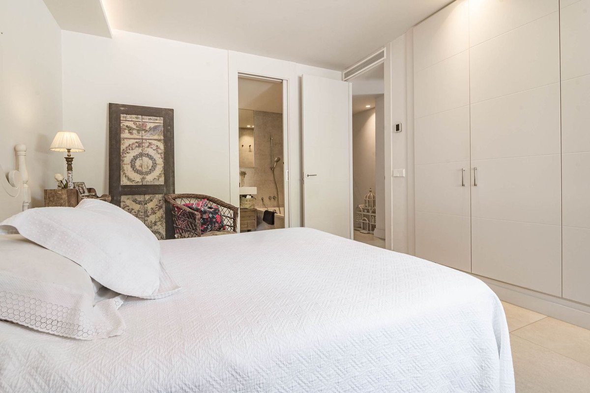 3 Bed Ground Floor Apartment in Nueva Andalucía