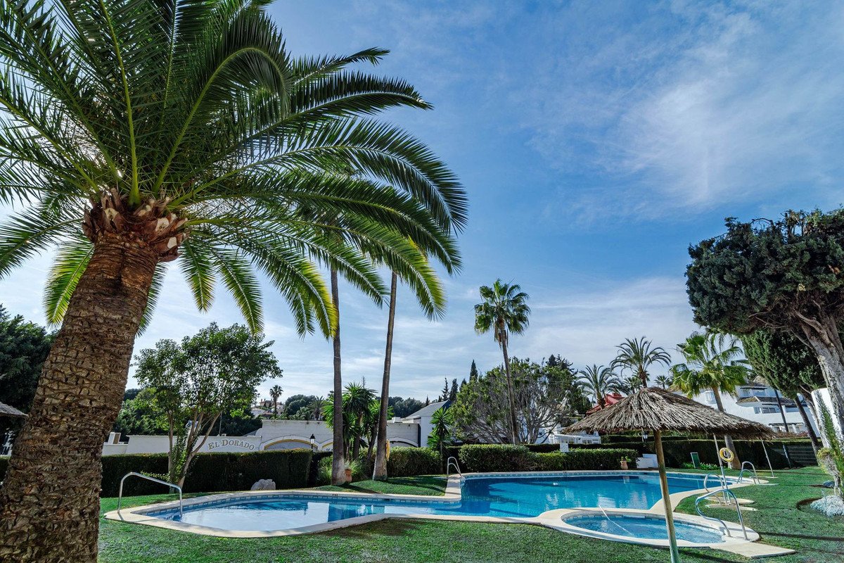 3 Bed Ground Floor Apartment in Nueva Andalucía