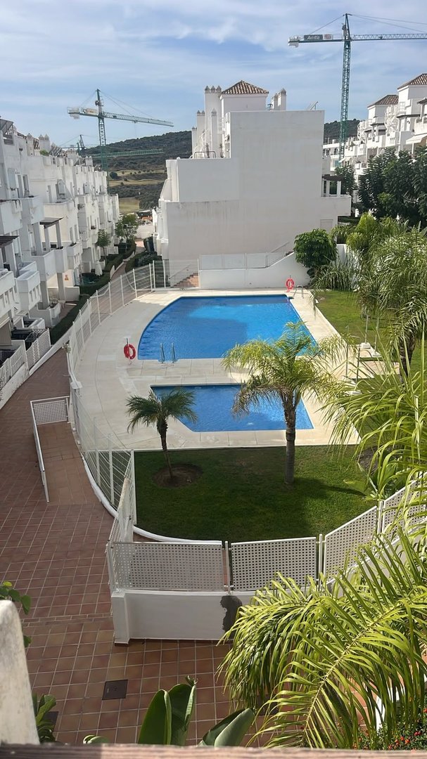 3 Bed Ground Floor Apartment in Valle Romano