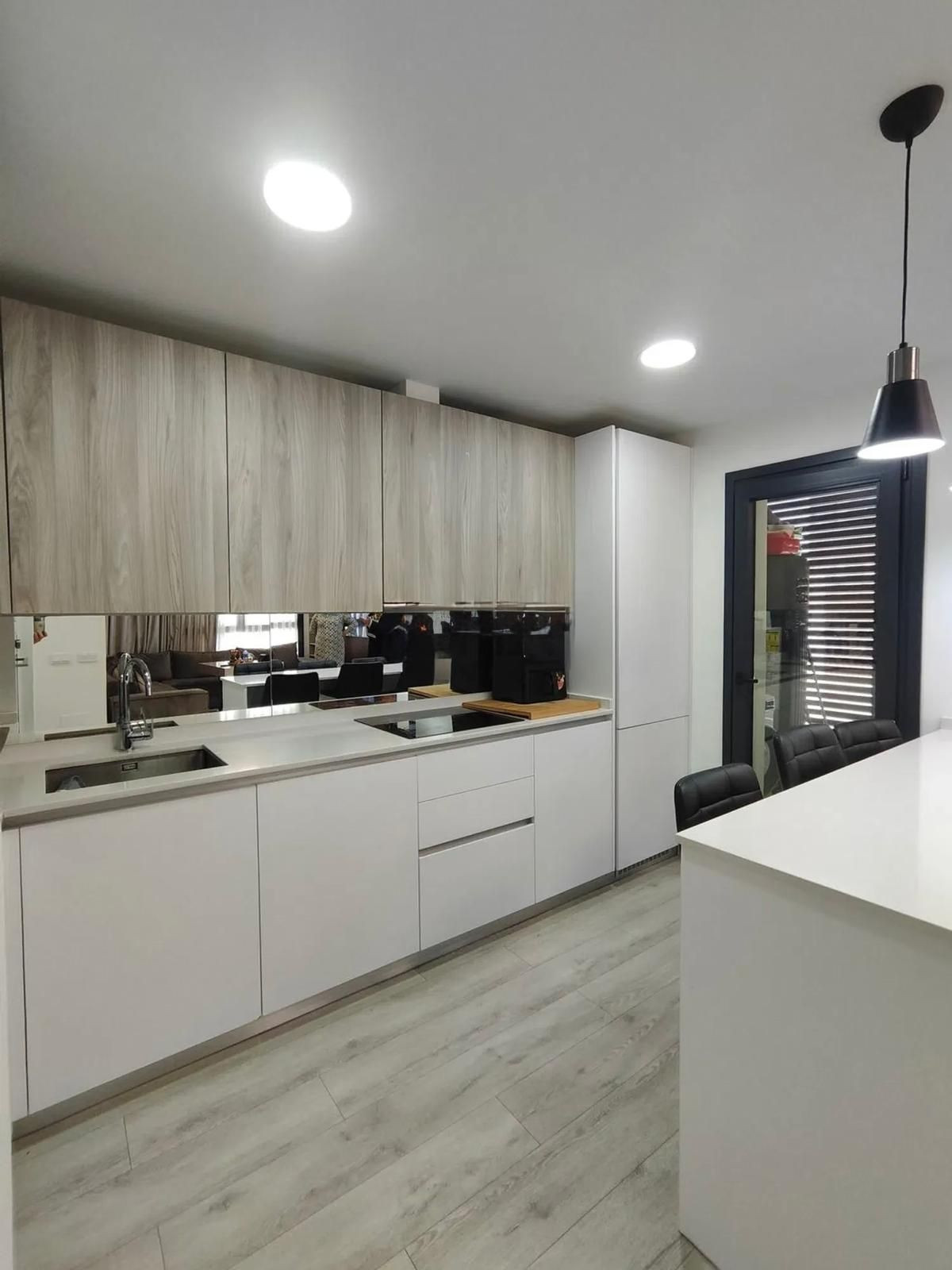 3 Bed Middle Floor Apartment in Torre del Río