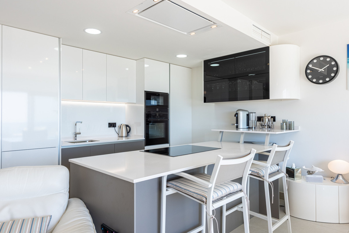 VL076245