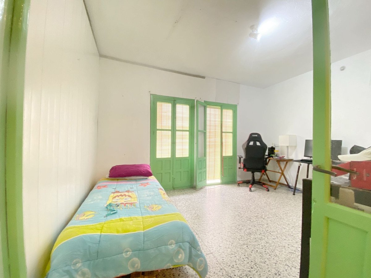 VL587083