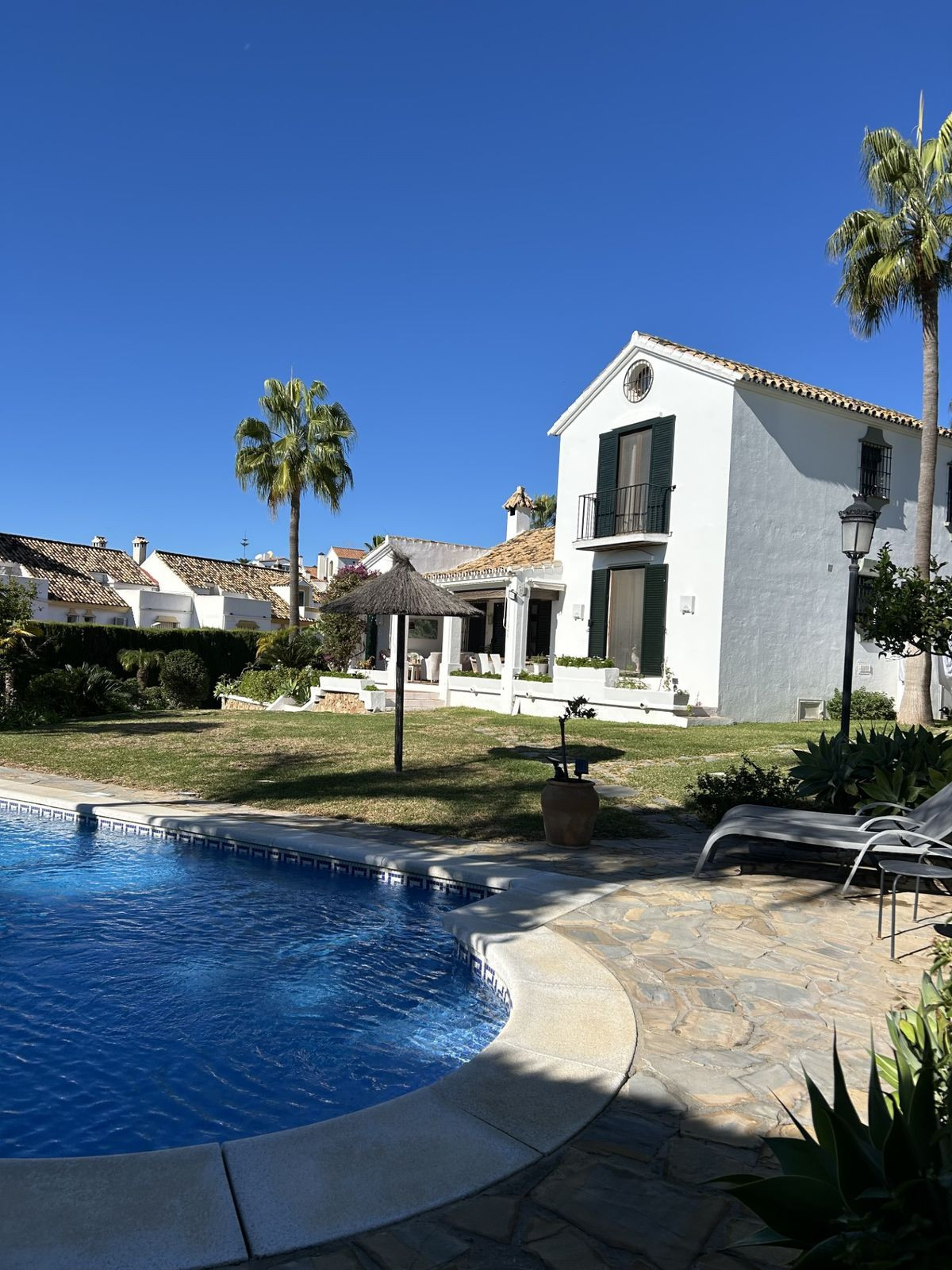 4 Bed Detached Villa in New Golden Mile