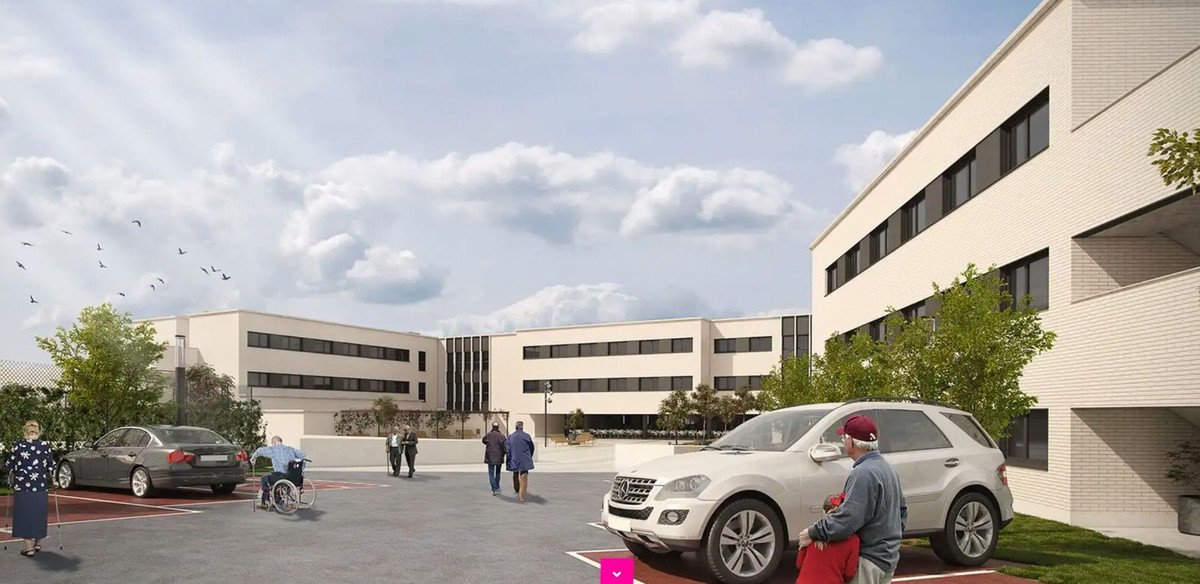 Commercial Plot in New Golden Mile