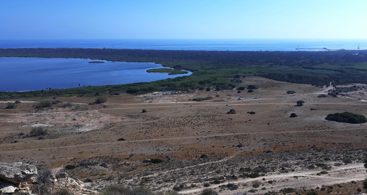 Paraje natural de Punta Entinas Sabinar (Almería, España) cerca de Almerimar (El