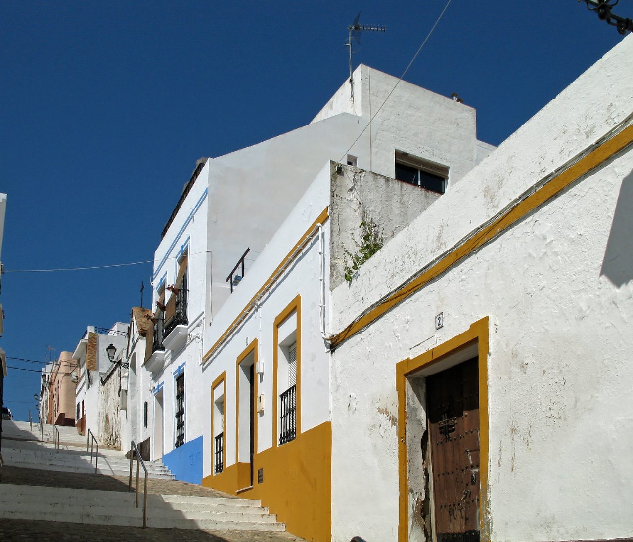 Ayamonte (province of Huelva, Andalusia, Spain): houses
