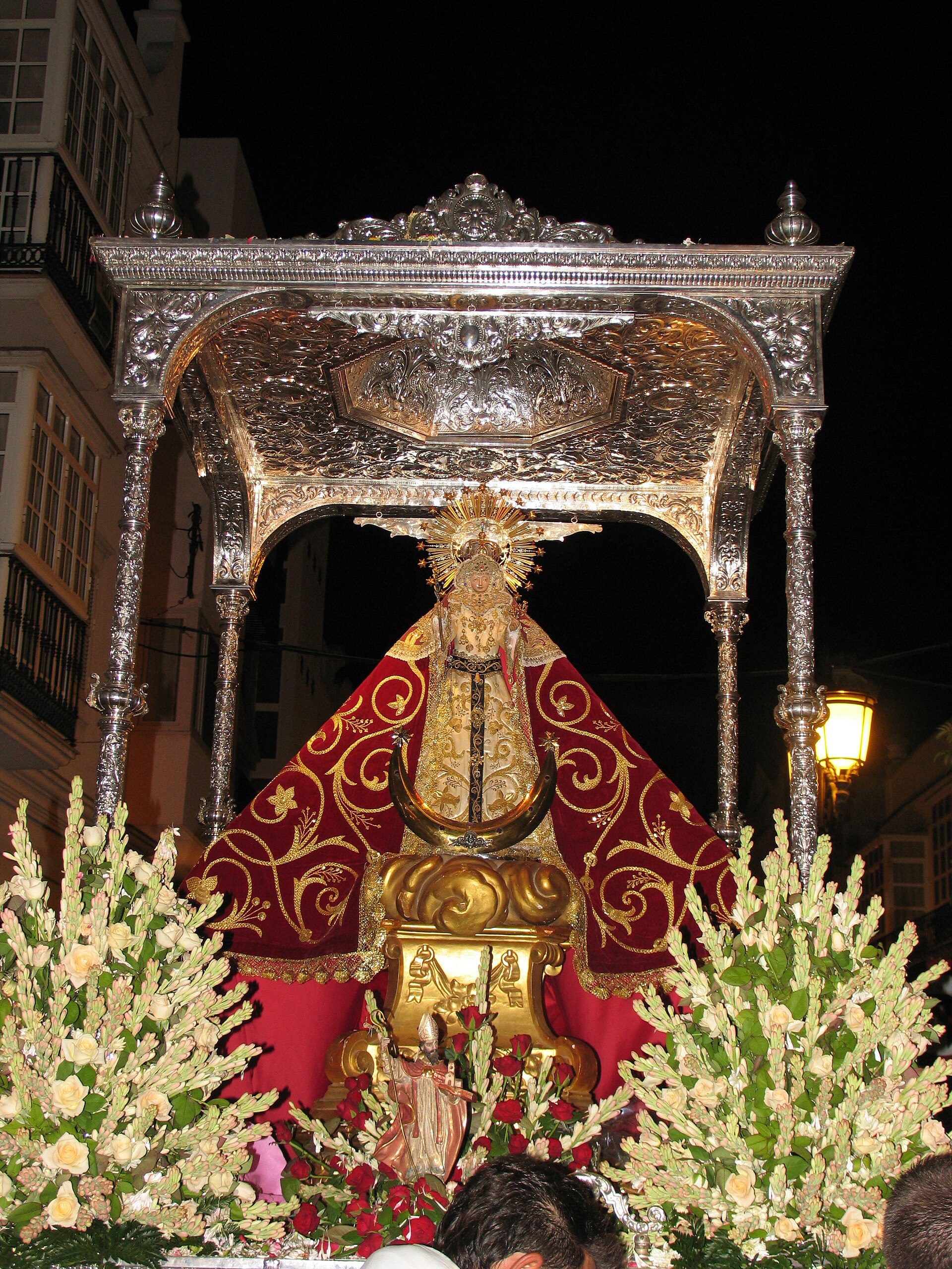 La Virgen de los Remedios es la Patrona de Chiclana de la Frontera, una ciudad q